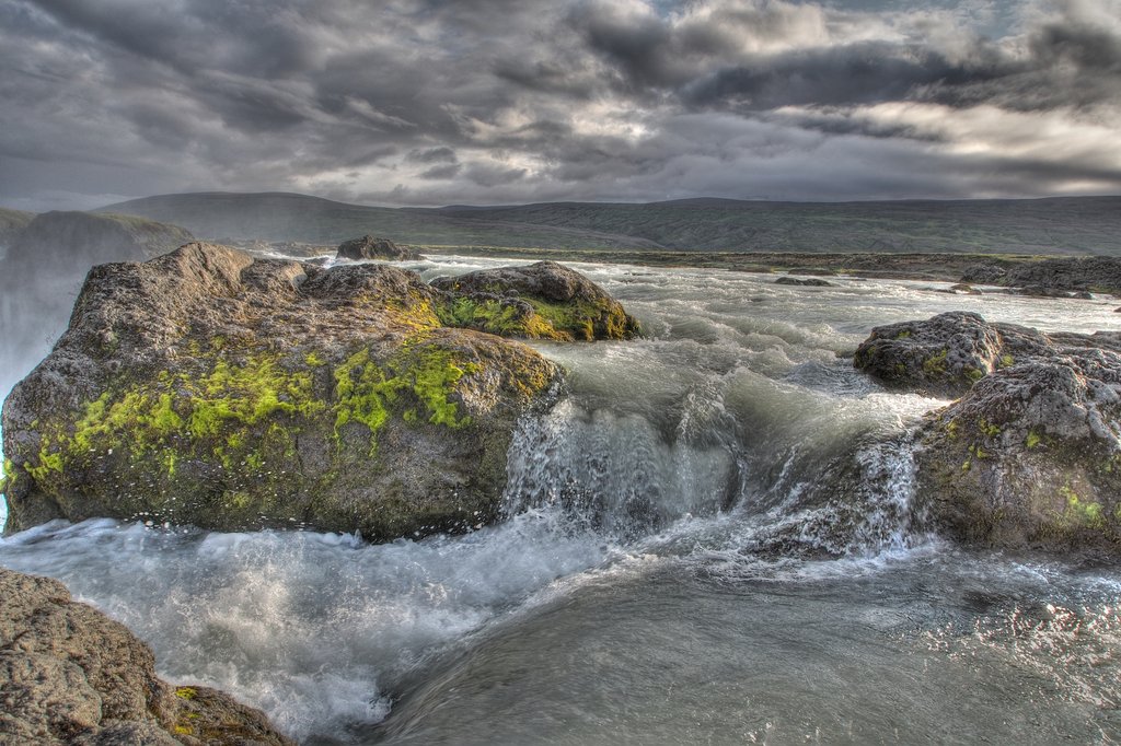 PIZZ0876_godafoss03.jpg