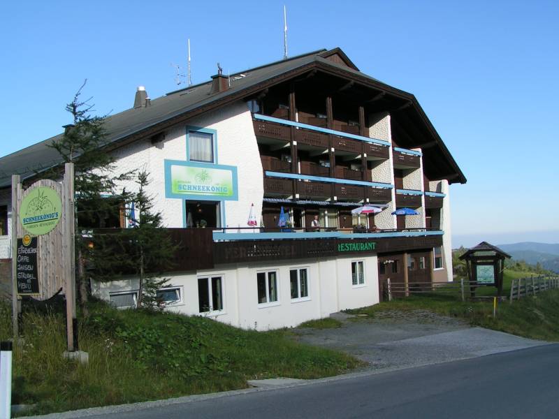 hotel02.jpg